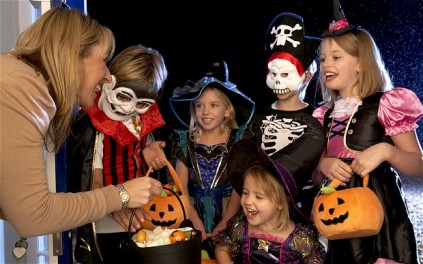 CHILDREN-HALLOWEEN_2718909b