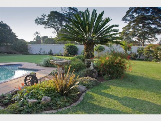 Garden 1 is situated at 99a Jan Smuts Avenue in Winston Park.