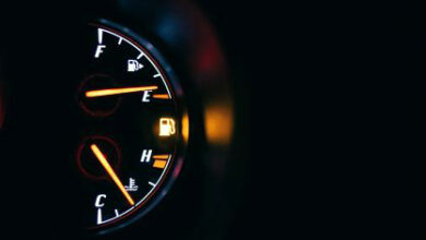 erik-mclean-a6PsEdOyjQM-unsplash fuel gauge