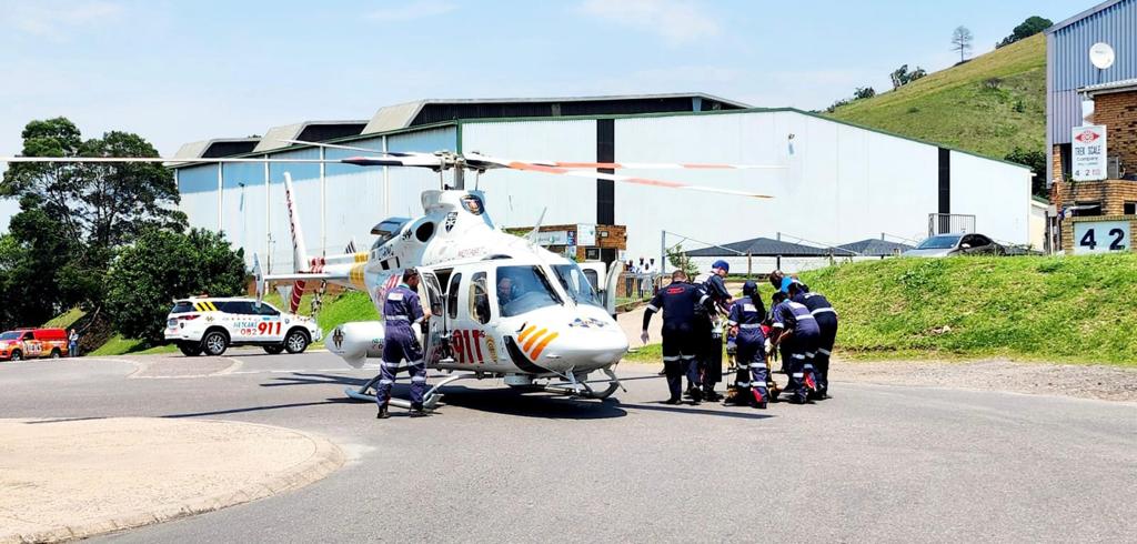 Two people found with gunshot wounds in a vehicle | Highway Mail