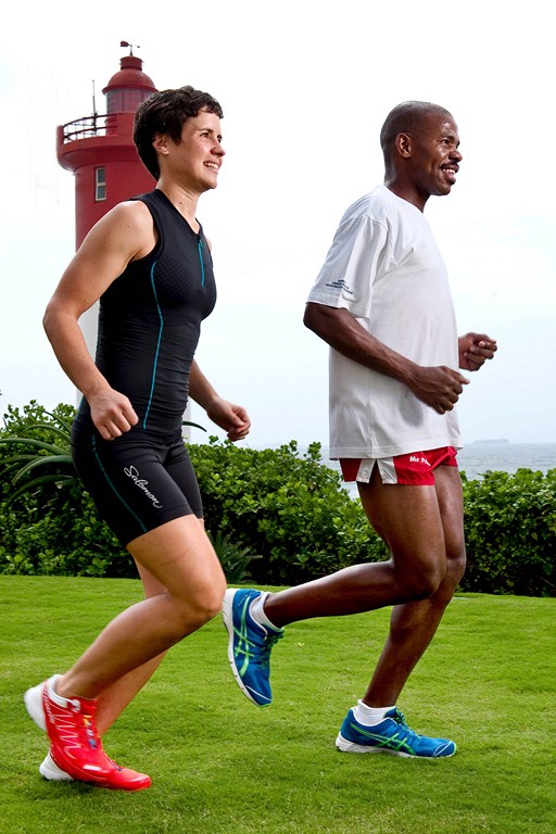 Runners Jackie Moore and multiple uMhlanga Liberty Trail Run and Walk winner, Eric Ngubane prepare for the uMhlanga Liberty Summer Trail Run / Walk on 15 December. PHOTO: Val Adamson