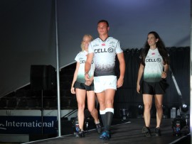 Curwin Bosch shows off the new kit.