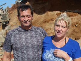 Northglen News spoke to Leon and Karen du Plessis about the damage done to the road.