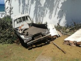 The driver of this bakkie managed to escape without being injured. The truck's brakes allegedly failed which caused it to gain speed and crash into the hotel walls. PHOTOS: (Netcare 911 and Submitted)