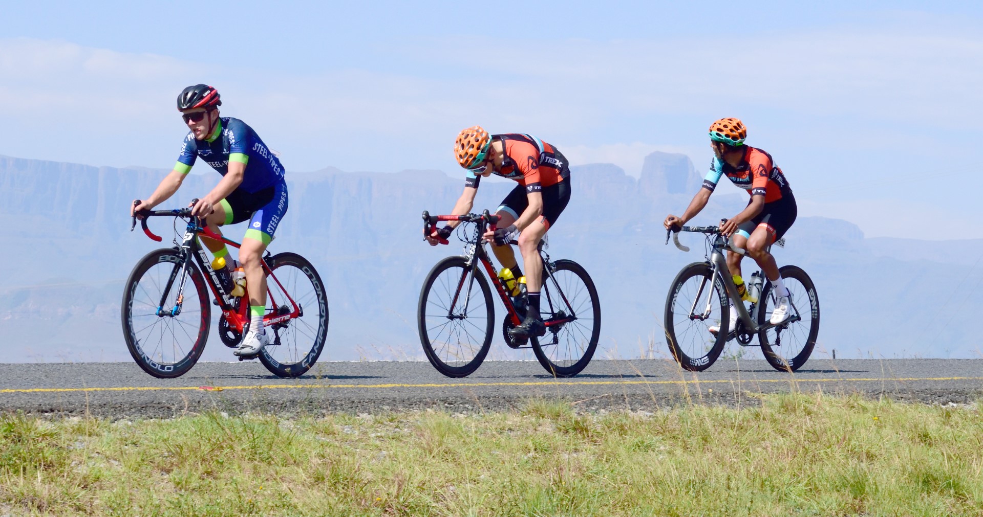 Travis Stedman leads Cian Leveridge and Bevan Reddy in the foothills of the Drakensberg. PHOTO: Tim Whitfield (Sports Wrighte)
