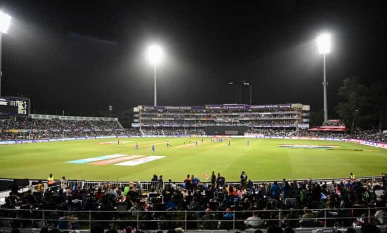 International cricket returns to Durbs