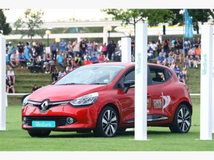 The Renault Clio 4 66 kW Turbo Dynamique is available locally under the Thompson Motors umbrella.