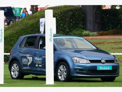 The Volkswagen Golf 7 TSI 90kW Comfortline DSG is sold locally by South Coast Audi and Volkswagen.