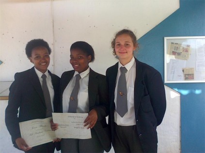 The Hibberdene Academy FET award winners are (from left) Jeanne Mbambo (distinctions in English, Afrikaans, mathematics, physical science, life sciences, geography and life orientation. Jeanne has been  awarded full academic colours), Bridgette Ngidi (overall winner of the Spelling Bee for the third consecutive year), and Siobhan Callow (distinctions in Afrikaans, mathematics, life sciences, geography and life orientation.