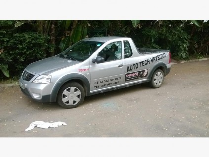 A holidaymaker's bakkie parked in Shelly Beach was broken into last Wednesday.