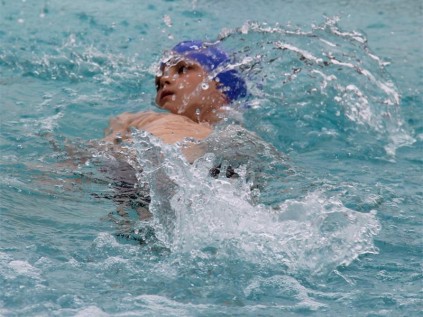 Daniel Fisher heads for the finish line.