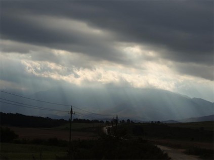 Driving south after Caledon - and into the rain.