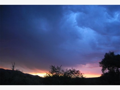 The full force of the thunderstorm is unleashed.
