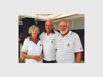 Winning the Harbour View SuperSpar mixed trips at Port Shepstone Country Club are (from left) Caroline Harris, Howard Frizelle and Eddie Fann. SUBMITTED