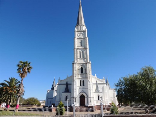 Aberdeen Dutch Reformed Church with its slightly leaning spire.