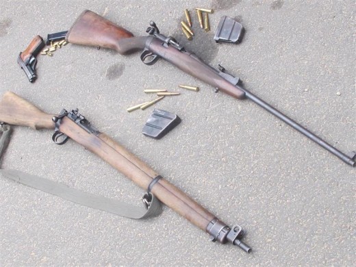 Police arrested suspected illegal hunters and seized unlicensed fire-arms and ammunition.