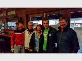 Winning team :Winners were Admiral’s View team consisting of Alan, Mary and Jonathan Jacobson and Ken Morris. With them is Gill Thiele (second left).