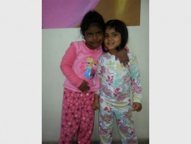 Gr R girls Zubeidah Khan (left) and Tasmiyyah Khamissa.