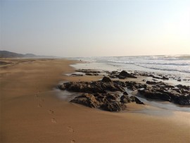 Leave only your footprints on this pristine Cape Vidal shore.