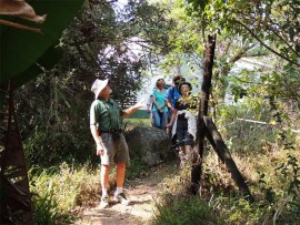 Conservationist Dave Halle leads a walk through the reserve.