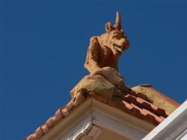 An eye-catching gargoyle on the court house roof.