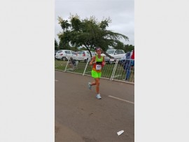 Fit and focused: Sally-Anne Anthony makes good time.
