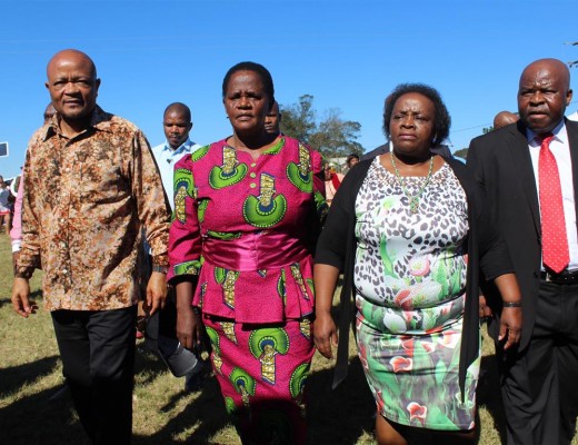 KZN Premier Senzo Mchunu with Umuziwabantu Mayor Dixie Nciki, Ugu Mayor Ntombifikile Gumede and Ezinqoleni Mayor Amon Mpisi