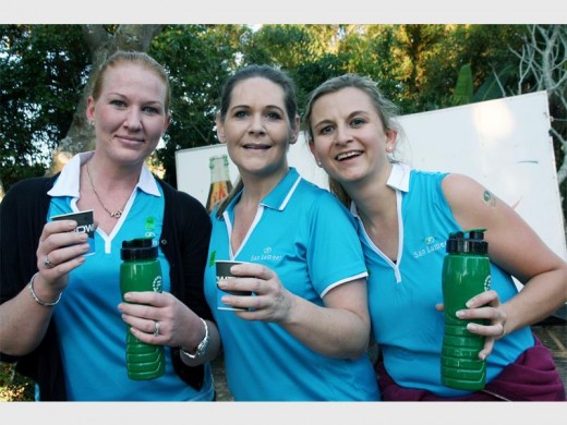 Well organised: Organiser of the event, Jolanda Cloete (right) took part in the 4km fun run together with Zaldi Joubert (left) and Marinda Mentz. 4110vee