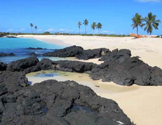 The Grand Comores. (www.island.on.map.com)