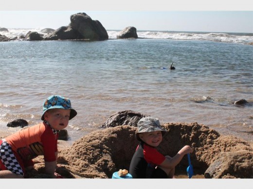 It was fun in the sun at Granny's Pool for brothers, Leo and Ben Aucamp, on holiday from Gauteng.
