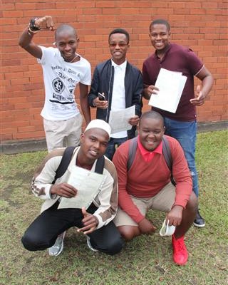 Marburg Secondary pupils thrilled about their achievements  
