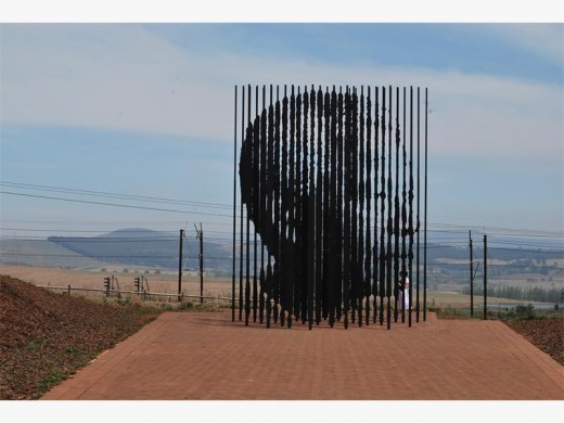 A monumen t to Madiba in teh veld.