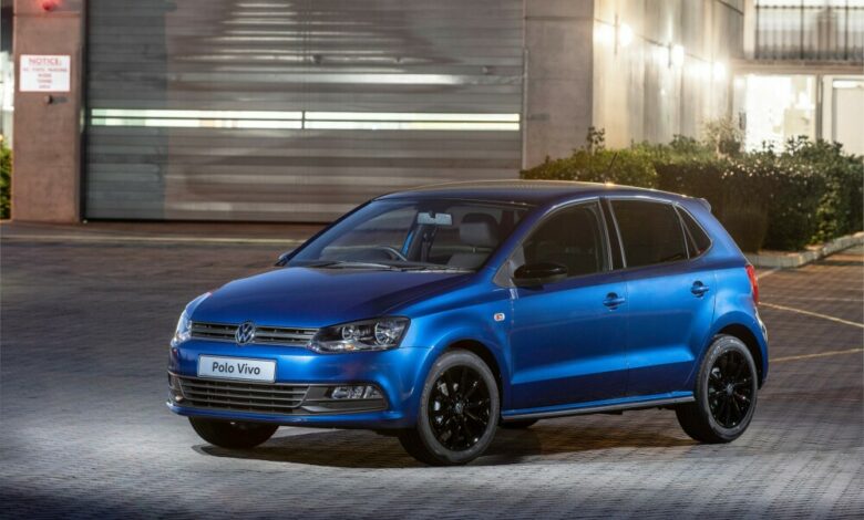 Volkswagen Polo Vivo with Black Style Package_001