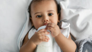 Should young babies be drinking water?