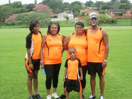 'Team Deviano' members - who ran a total of 240 laps and brought in the most donations to the school - Deviano Coetzee, Devern Isaacs, Alvina Isaacs,Devine Coetzee, and Andiswe Boysie