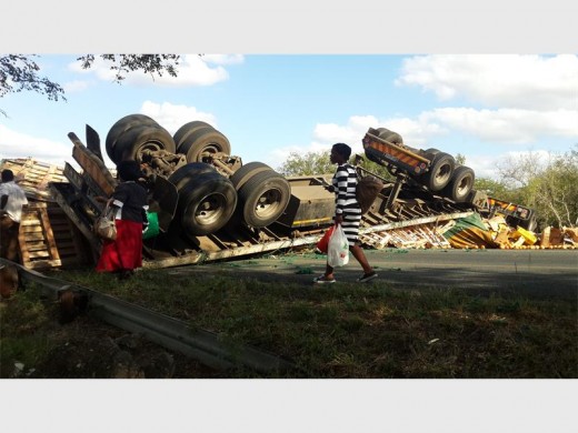 The heavy goods vehicle overturned on the N2 near PongolaPHOTO: ELSABE JORDAAN