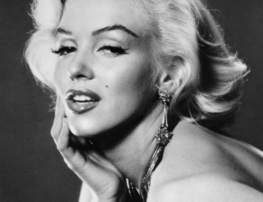 Marilyn-Monroe-marilyn-monroe-30014001-960-1280