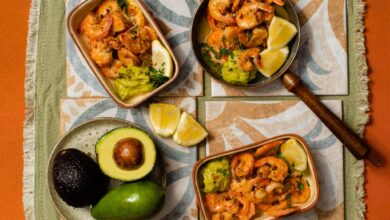 28 JUNE - WFD - Paprika and garlic prawns with avo