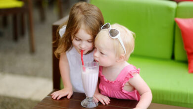 How to promote healthy sibling relationships