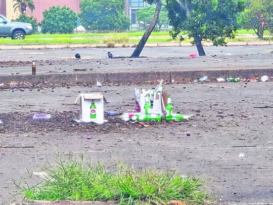 Richards Bay residents voice concern as litter floods CBD parking lots