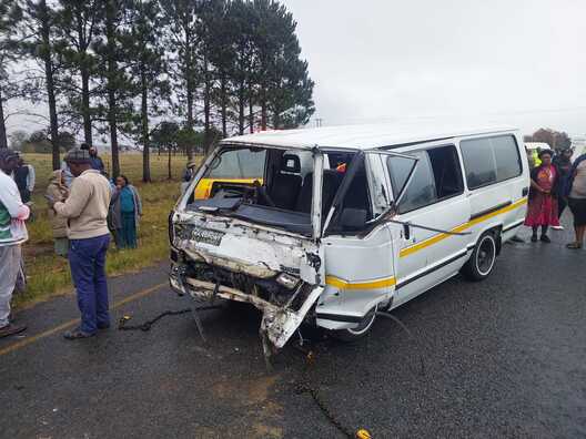 Schoolchildren seriously injured in head-on collision