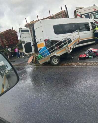 WATCH: 11 injured in N2 accident near Mtubatuba
