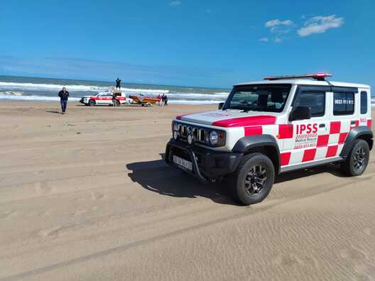 Teen drowns at Mtunzini Beach