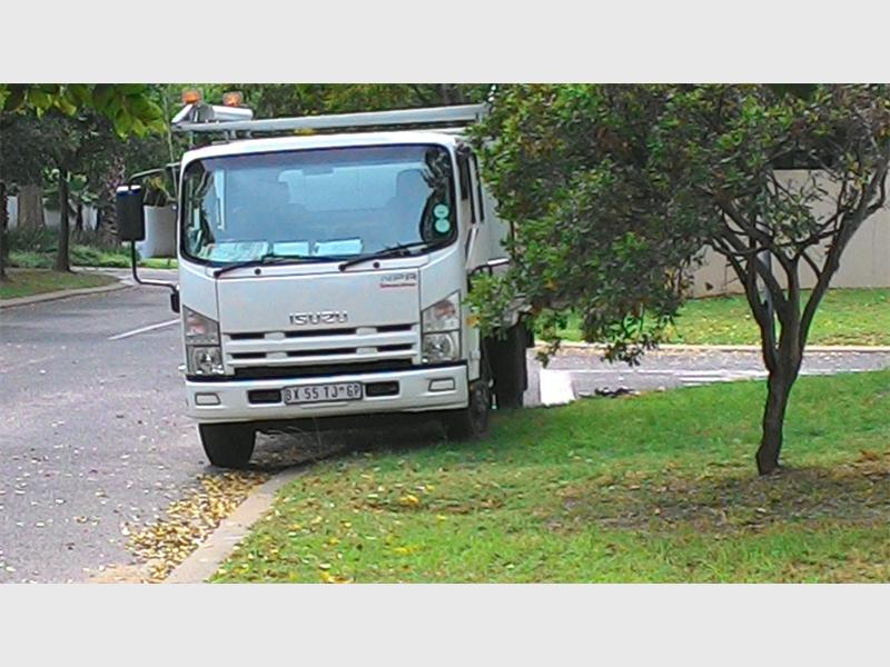'Joburg Water left a mess' Midrand Reporter