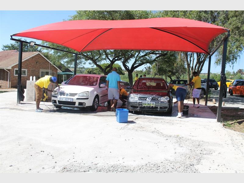 Washing your car at a professional facility can save up to 50% more water compared to doing it at home. Learn how eco-friendly car wash practices contribute to water conservation and help safeguard our environment.