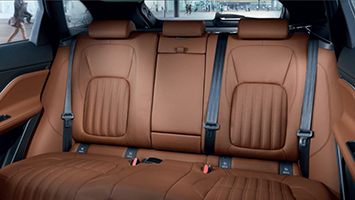 FP_17MY_158_GBL_Device-Desktop_1366x769_tcm160-235257_desktop_1366x769