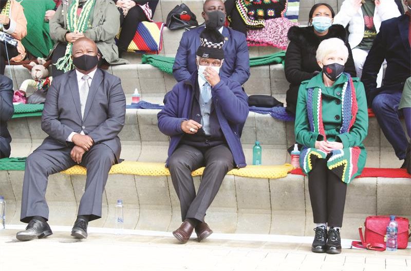 67 Blankets initiative unveils big Bokke blanket in Steyn City Midrand Reporter