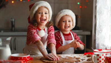 Simple but fun things to do with your kids on Christmas Eve