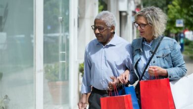 pexels-kampus-produ_72450