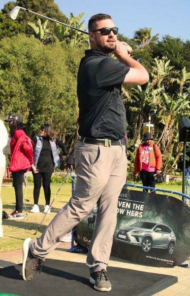 Bernard van de Meeberg demonstrates how to play golf. Photo: Comfort Makhanya